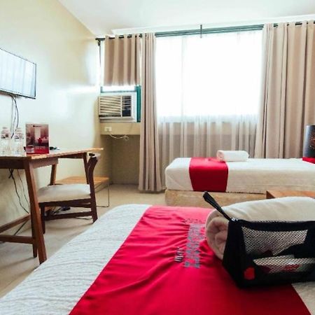 Hotel Reddoorz Near Osmena Highway 1 Makati City Esterno foto
