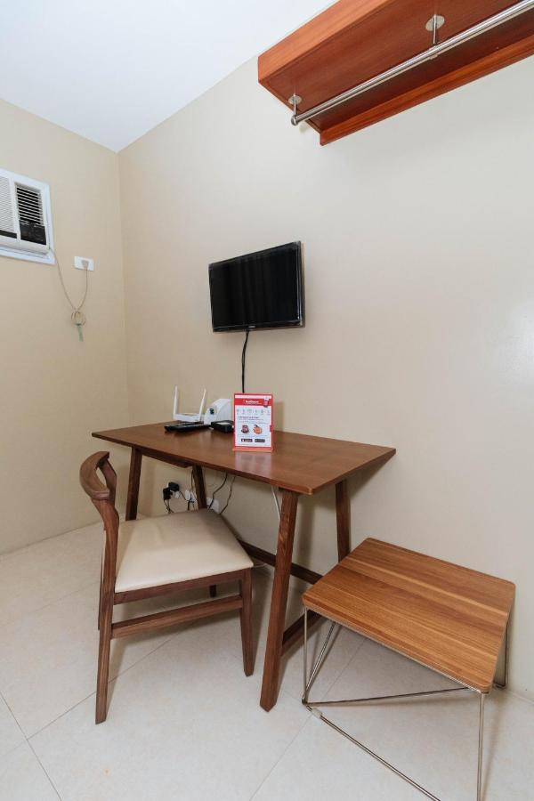 Hotel Reddoorz Near Osmena Highway 1 Makati City Esterno foto